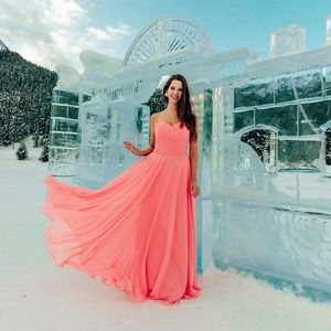Flowy Sweetheart Prom Dress / Ball Gown in Salmon